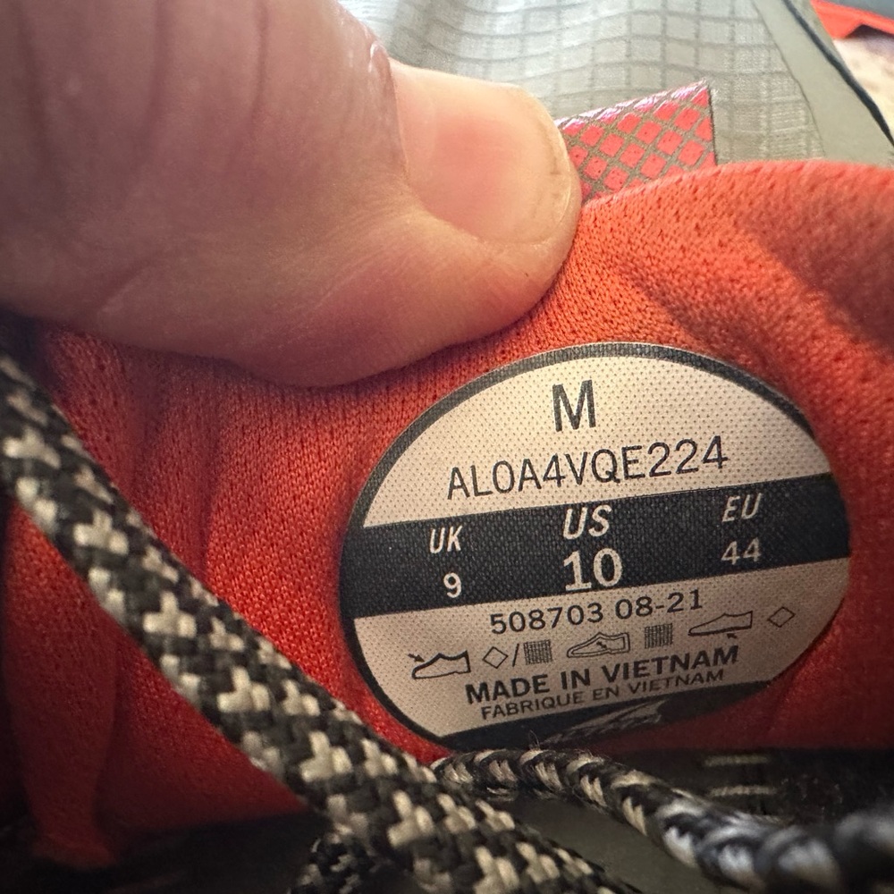 Altra Lone Peak 6 Men's Gray and Red Trail Shoes - Picture 4 of 7